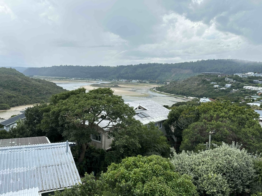 6 Bedroom Property for Sale in Kingfisher Creek Western Cape